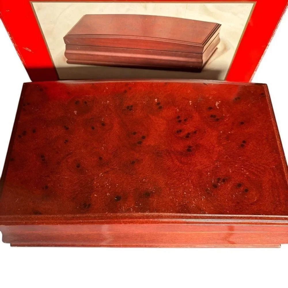 Vintage Wooden Jewelry Box *Read*